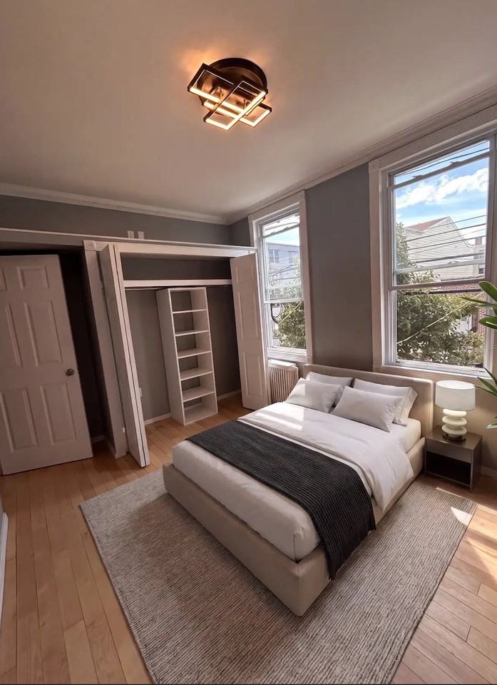 312 70th St #2 - Photo 7 of 11