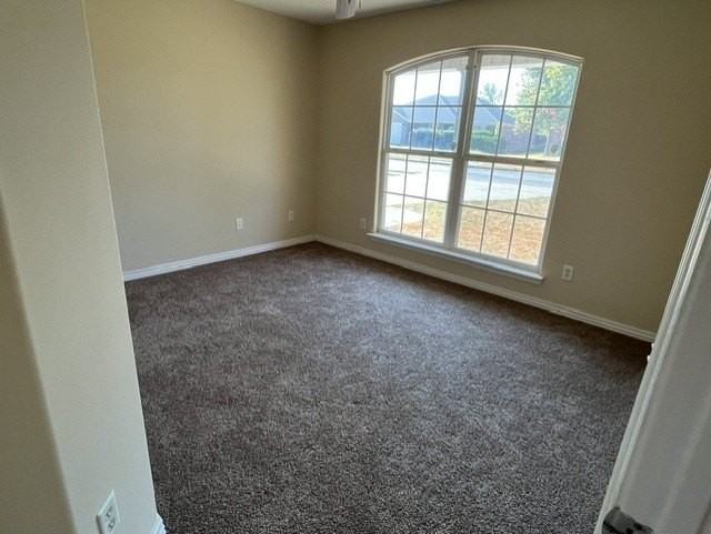 3606 Sw Carriageway Ave - Photo 7 of 12