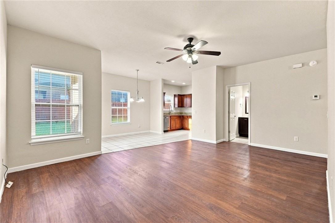 3207 Sw Deerfield Blvd #1 - Photo 4 of 28