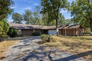 6 Nottingham Cir - Photo 1 of 1