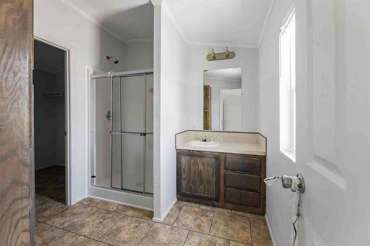 280 Kodak Ct - Photo 6 of 11