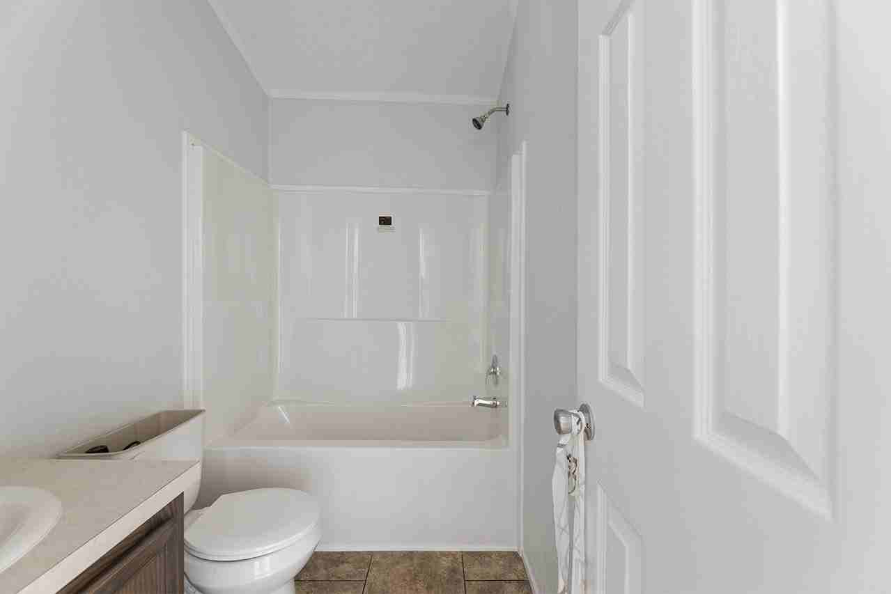 280 Kodak Ct - Photo 7 of 11