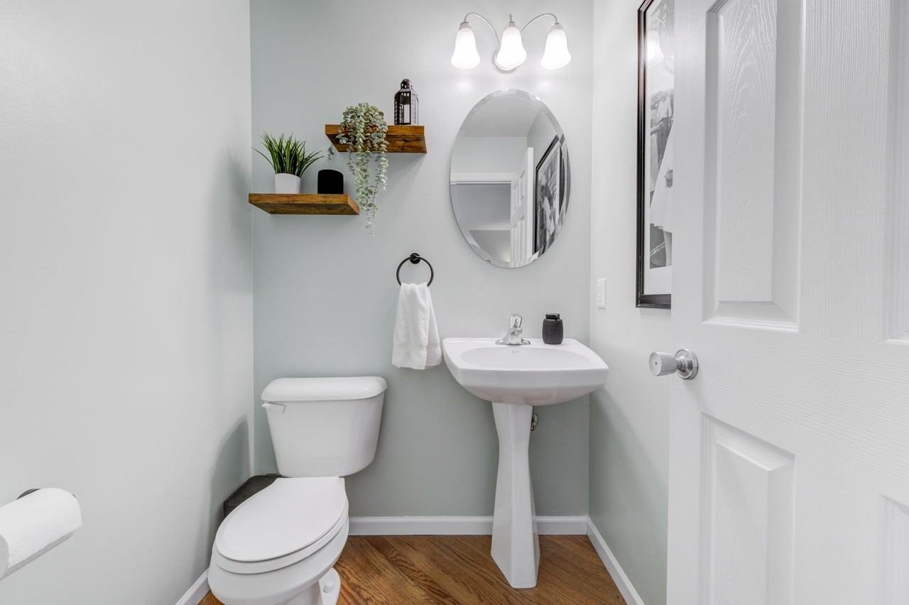 407 Montclair Tower Dr - Photo 6 of 17