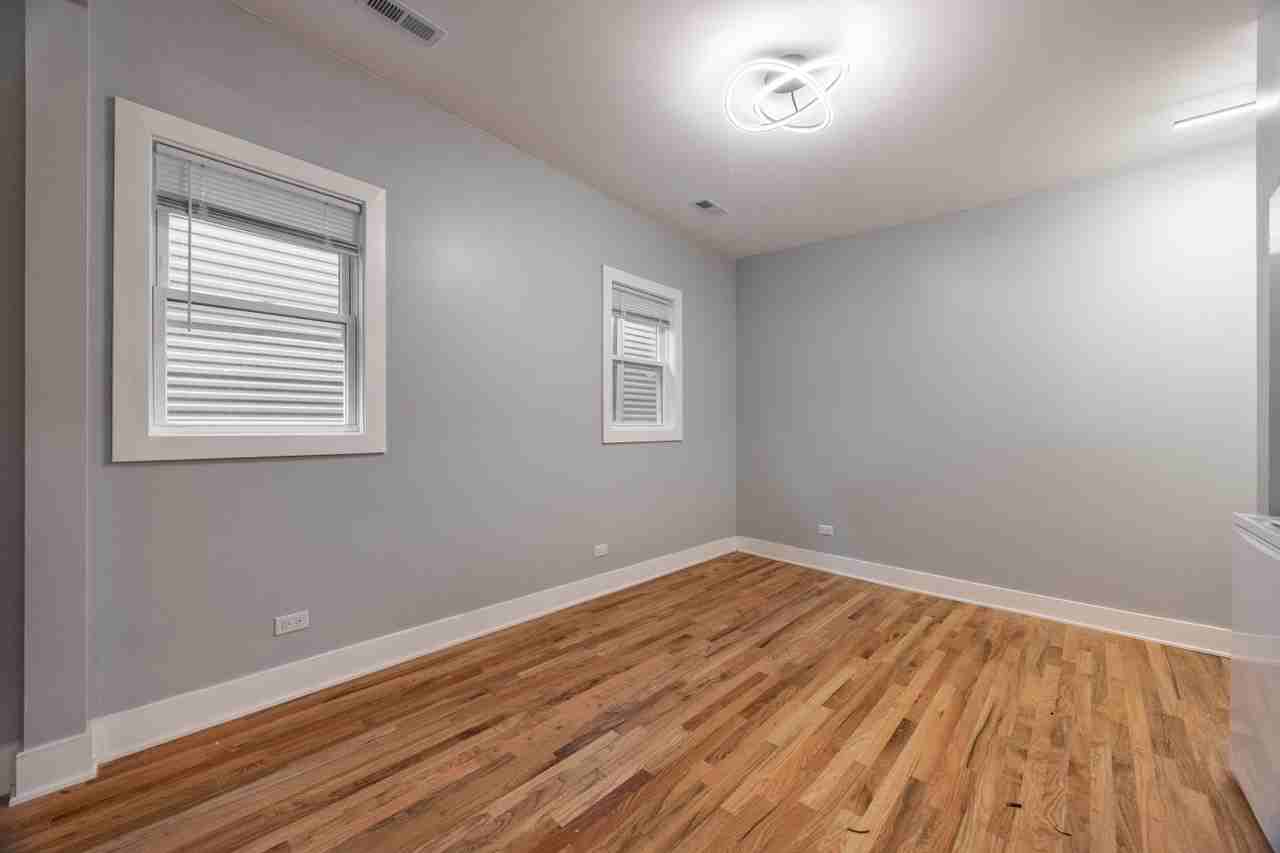 1741 N California Ave #1742-2R - Photo 3 of 11