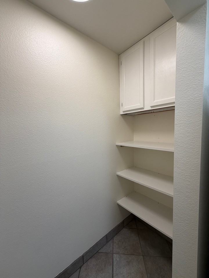 6856 S Countrywoods Cir #C - Photo 4 of 10