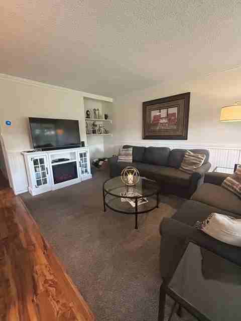 1128 N Buccaneer Dr - Photo 4 of 19