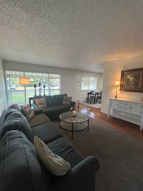 1128 N Buccaneer Dr - Photo 5 of 19