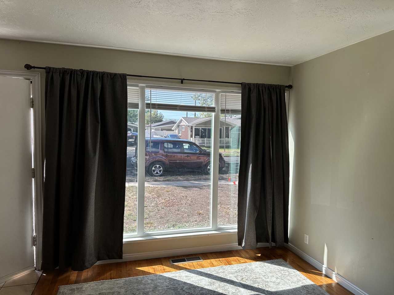 1296 N Buccaneer Dr - Photo 4 of 20
