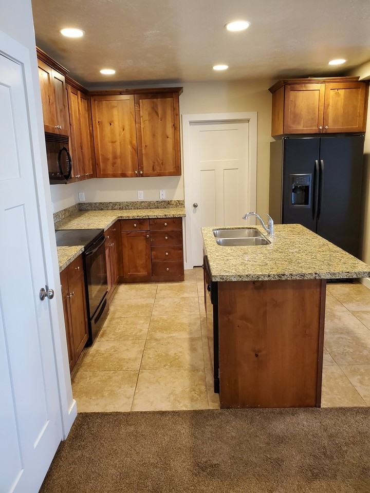 180 S Main St #202 - Photo 2 of 14