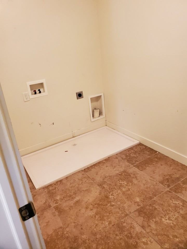 180 S Main St #202 - Photo 6 of 14