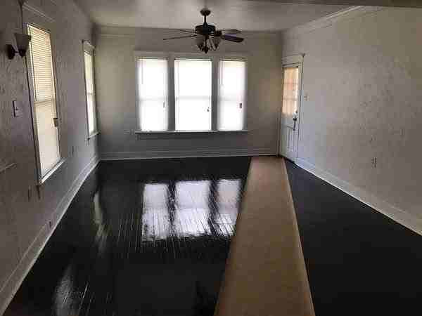 917 N Windomere Ave - Photo 4 of 11