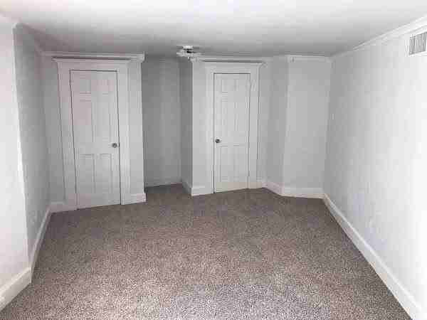 917 N Windomere Ave - Photo 6 of 11