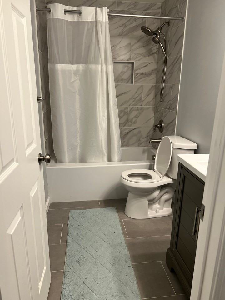 10A Manchester Rd #1 - Photo 5 of 9