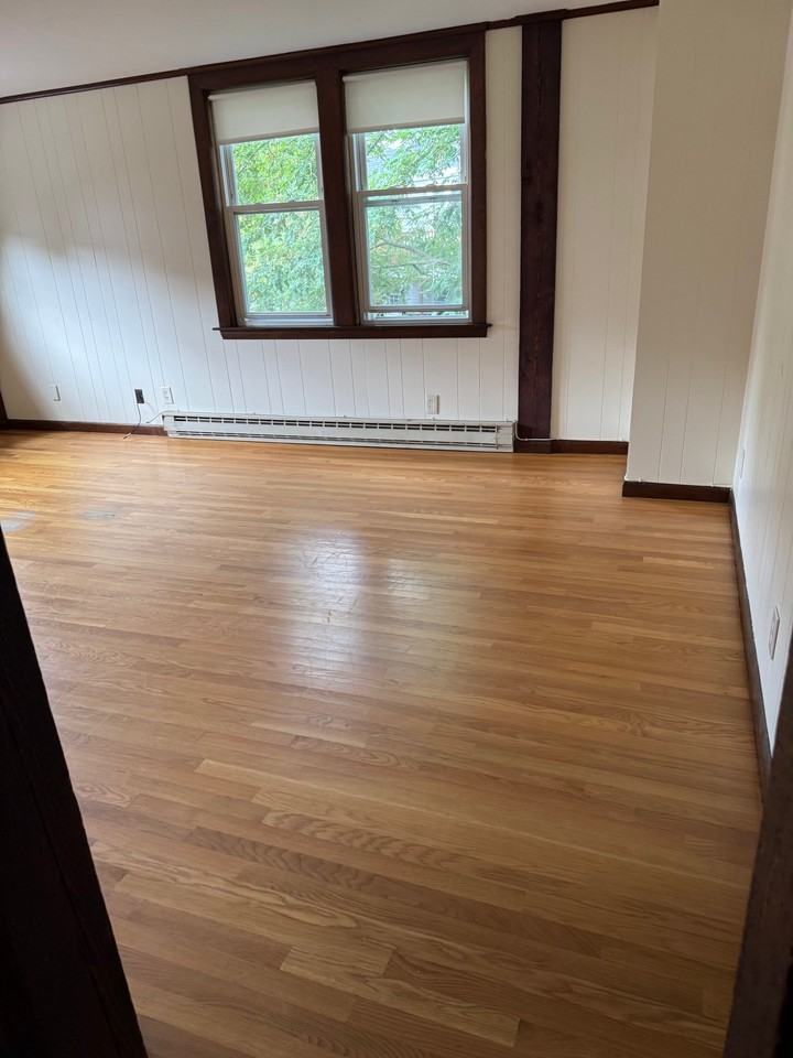 11R South St #2L - Photo 3 of 10