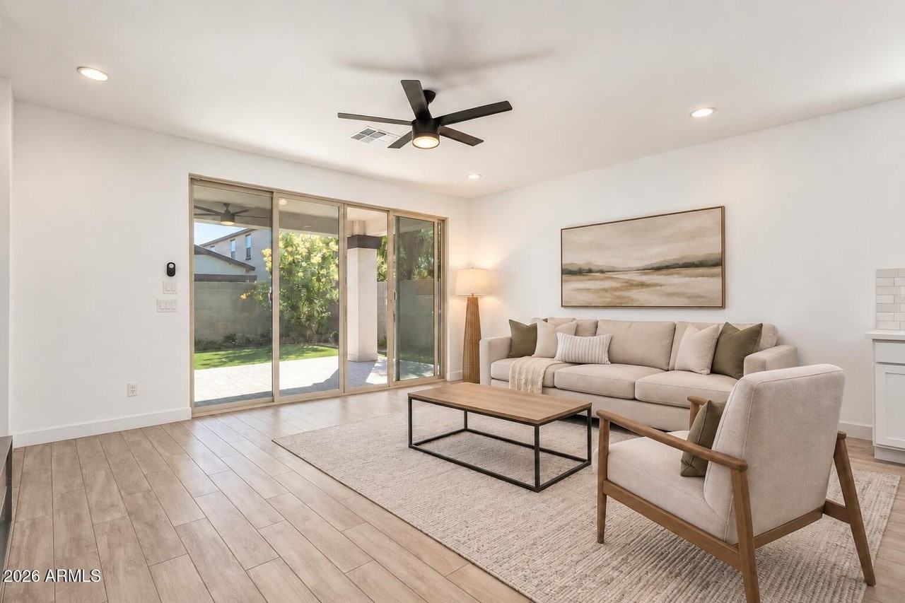 9825 E Satellite Dr - Photo 5 of 25