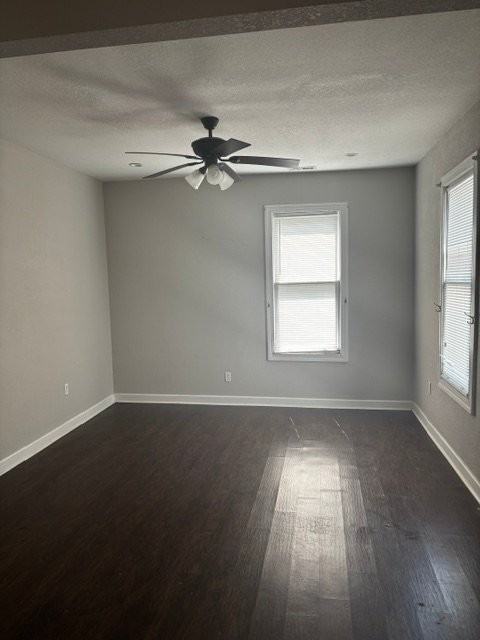 238 Webster Ave #1UPSTAIRS - Photo 6 of 8