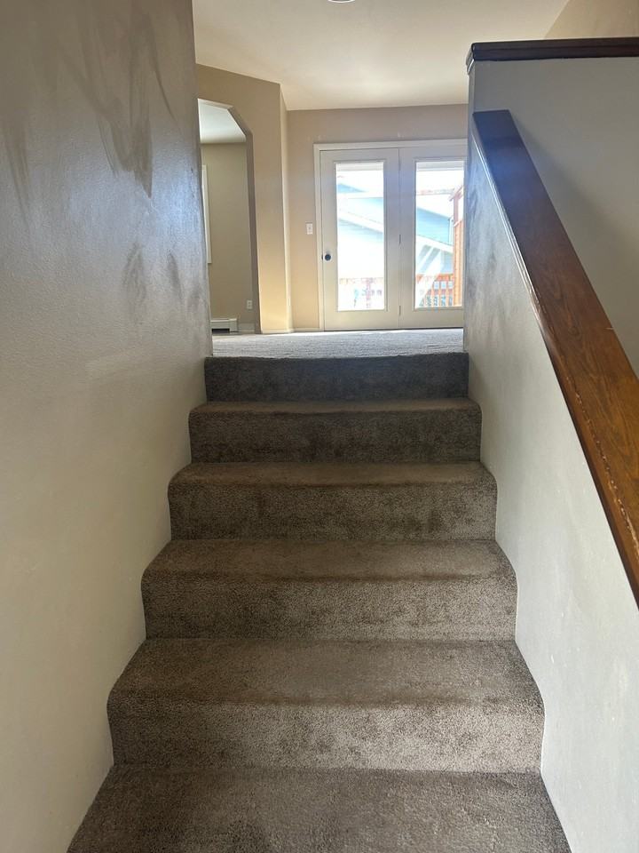 102 E Granite Ave #B - Photo 2 of 20