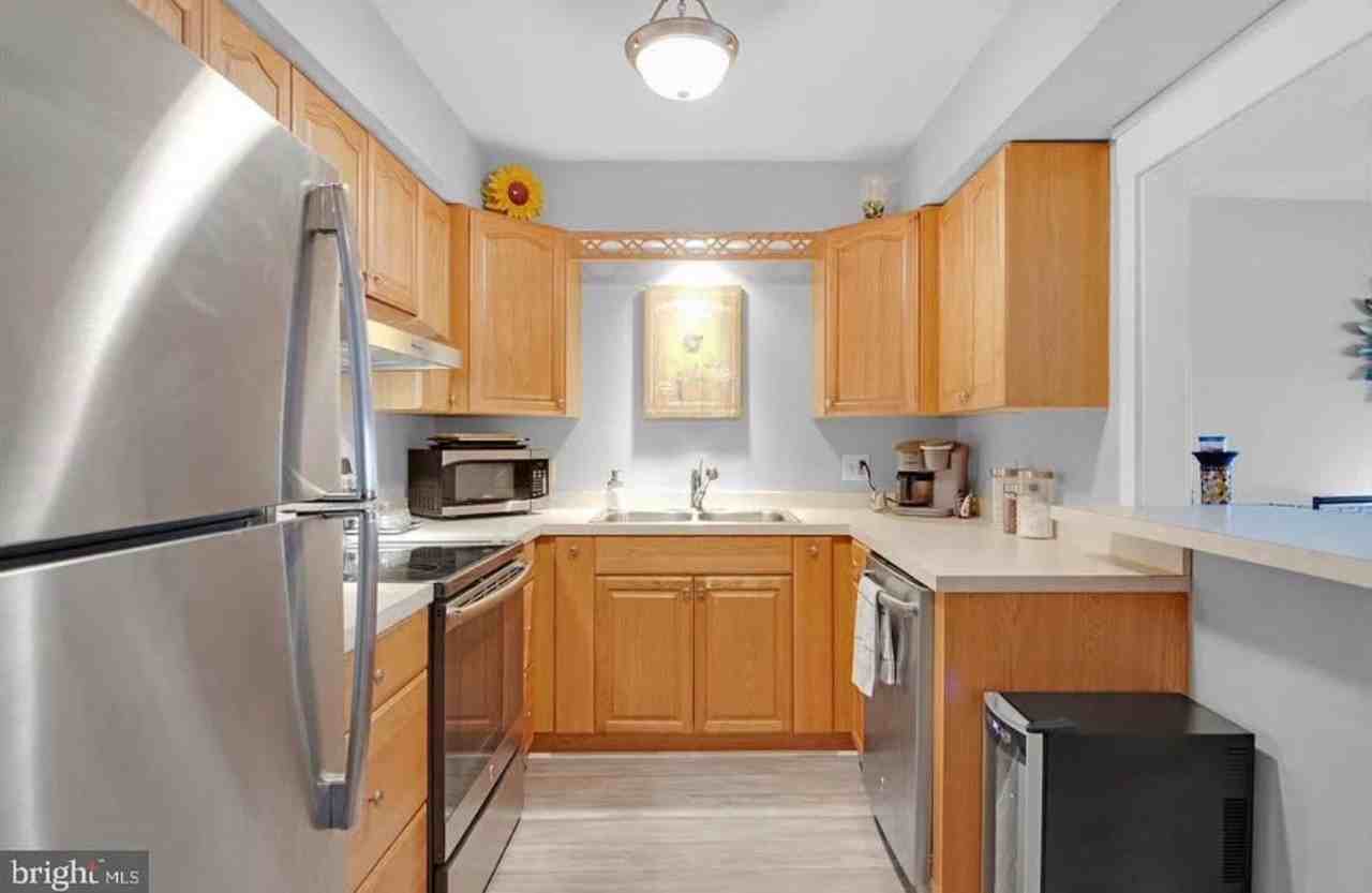 10 Summit Ct - Photo 4 of 9