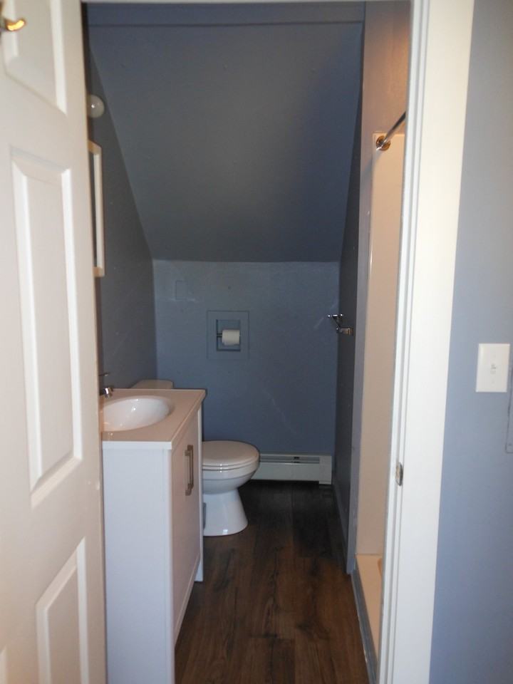 4 Cushing Rd #2 - Photo 7 of 7