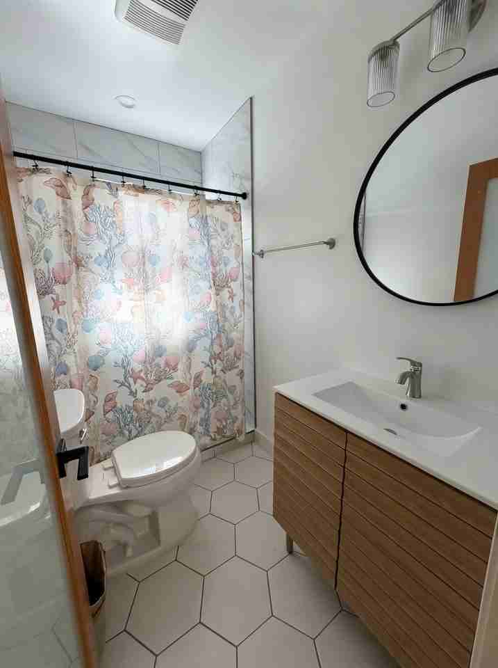 4628 W 64th St #A - Photo 4 of 20