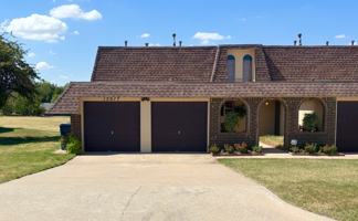 featured image of 12017 Ashford Dr #12017
