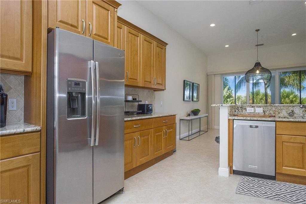 9239 Tesoro Ln #3-203 - Photo 7 of 22