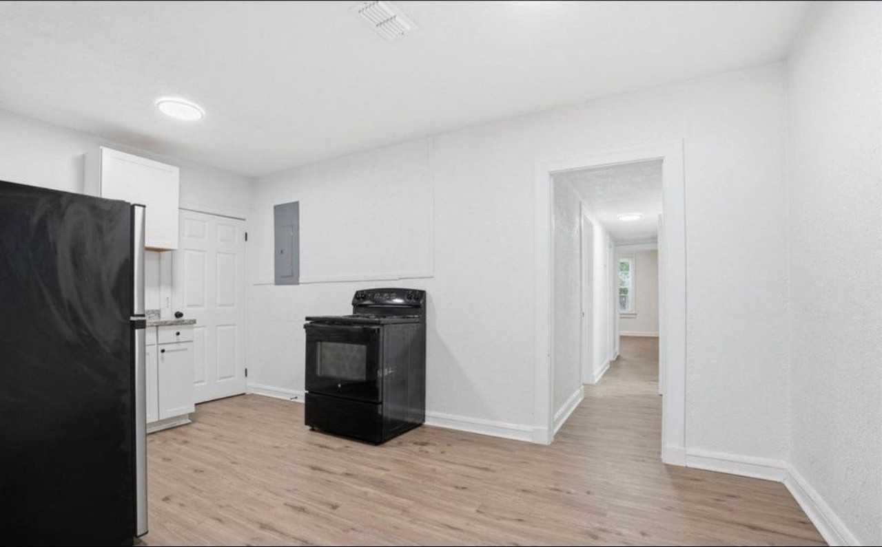 451 Long Branch Blvd #451 - Photo 5 of 13