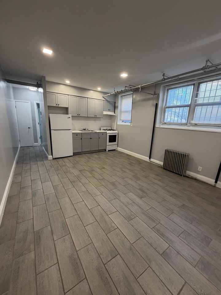 68 Elmwood Ave #T - Photo 2 of 4