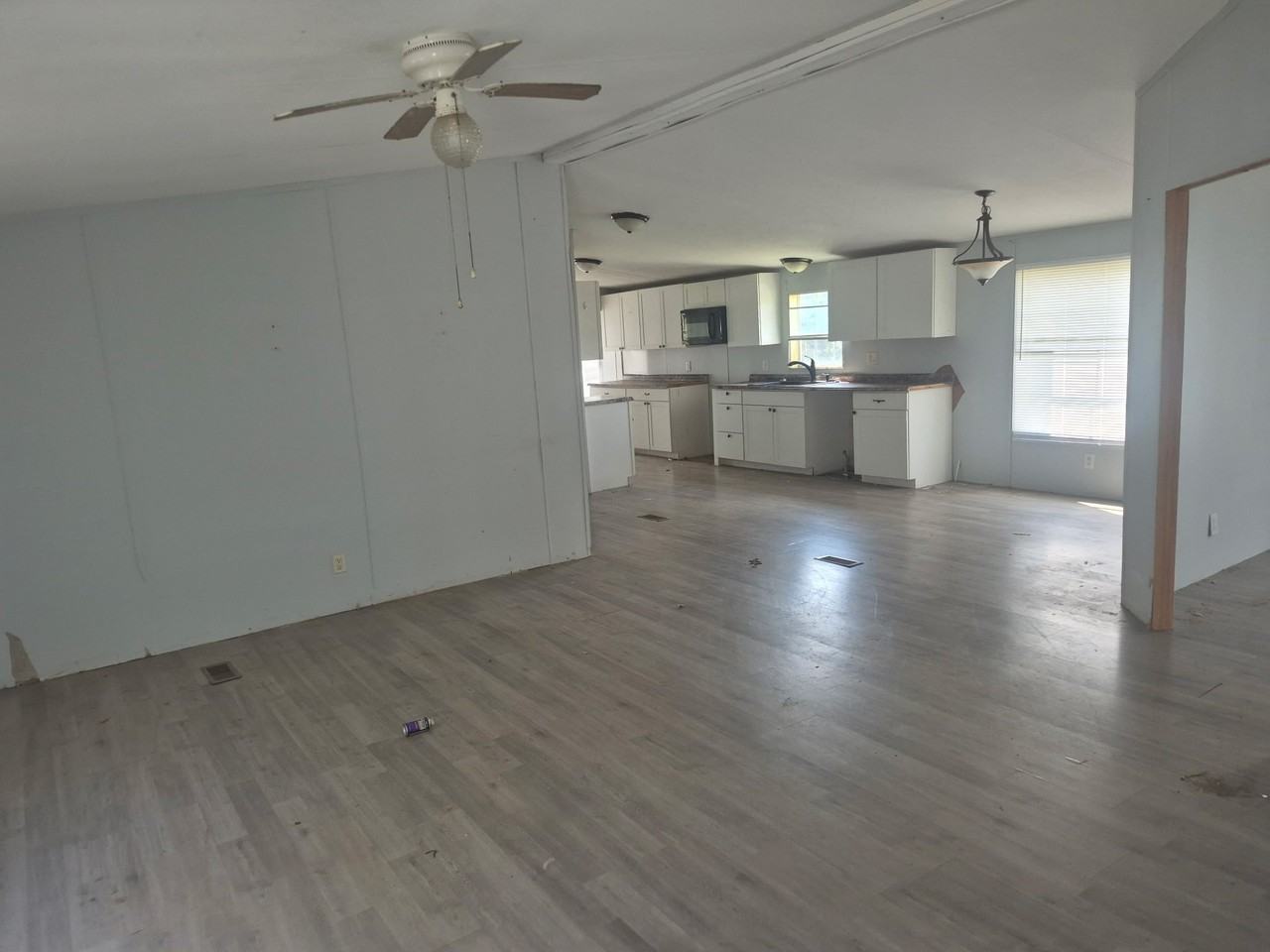 19 Skip Dr - Photo 2 of 19