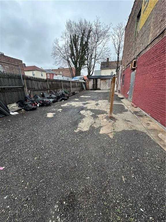 4519 Church Ave - Photo 2 of 4