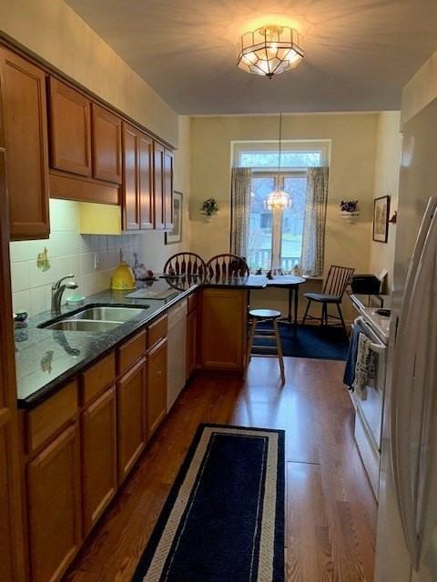 71 Winding Creek Ln - Photo 5 of 17