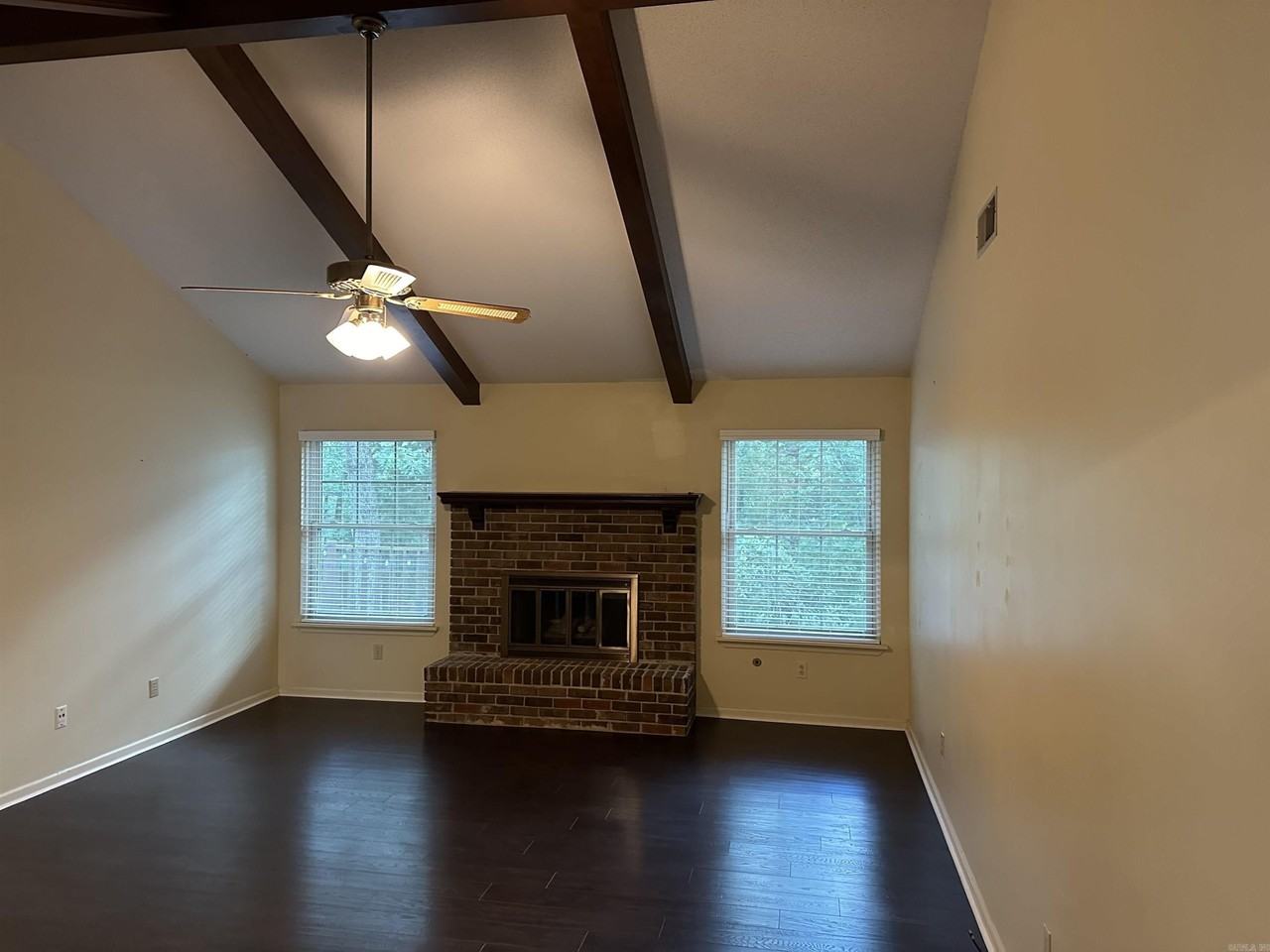 13009 Morrison Rd - Photo 3 of 15