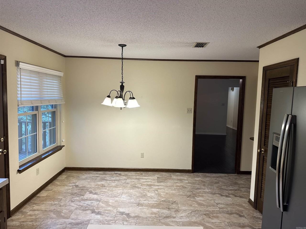 13009 Morrison Rd - Photo 4 of 15