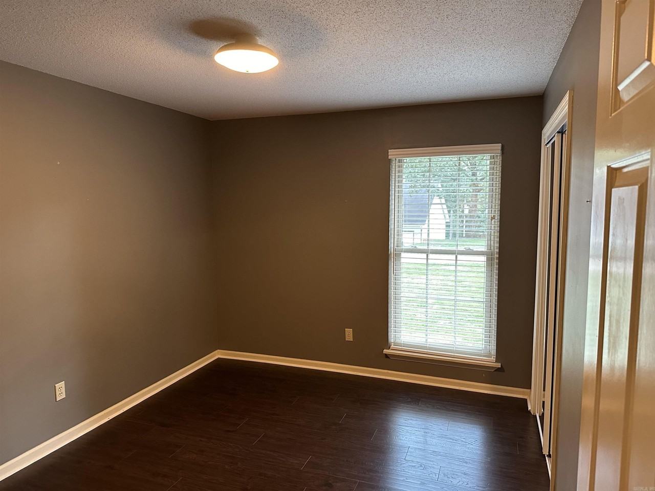 13009 Morrison Rd - Photo 7 of 15