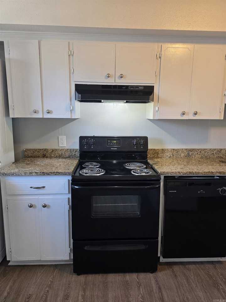 3017 Parkway Dr #3 - Photo 4 of 19