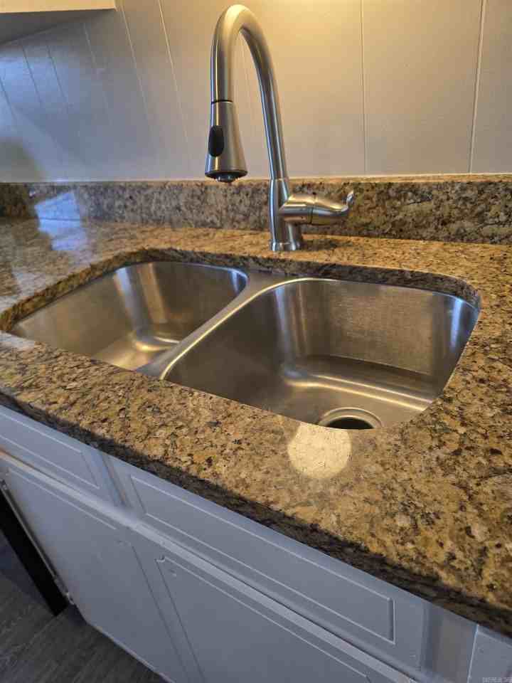 3017 Parkway Dr #3 - Photo 5 of 19