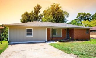 featured image of 208 Greencrest Dr