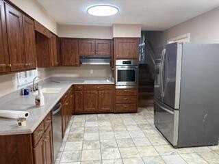 5920 Saint Leonards Dr - Photo 7 of 24