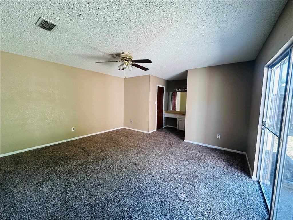 862 Siskin Cir - Photo 7 of 17