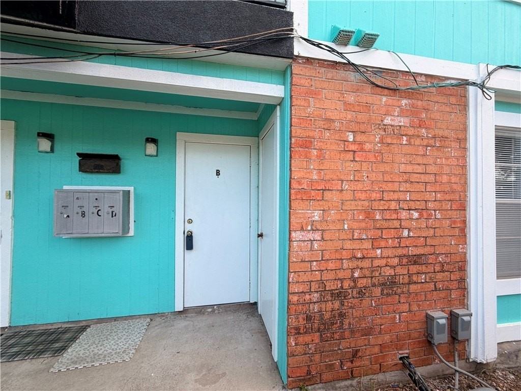 1414 Moore Ave #B - Photo 2 of 26