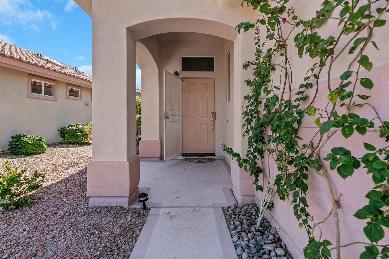 78439 Moongold Rd - Photo 3 of 32