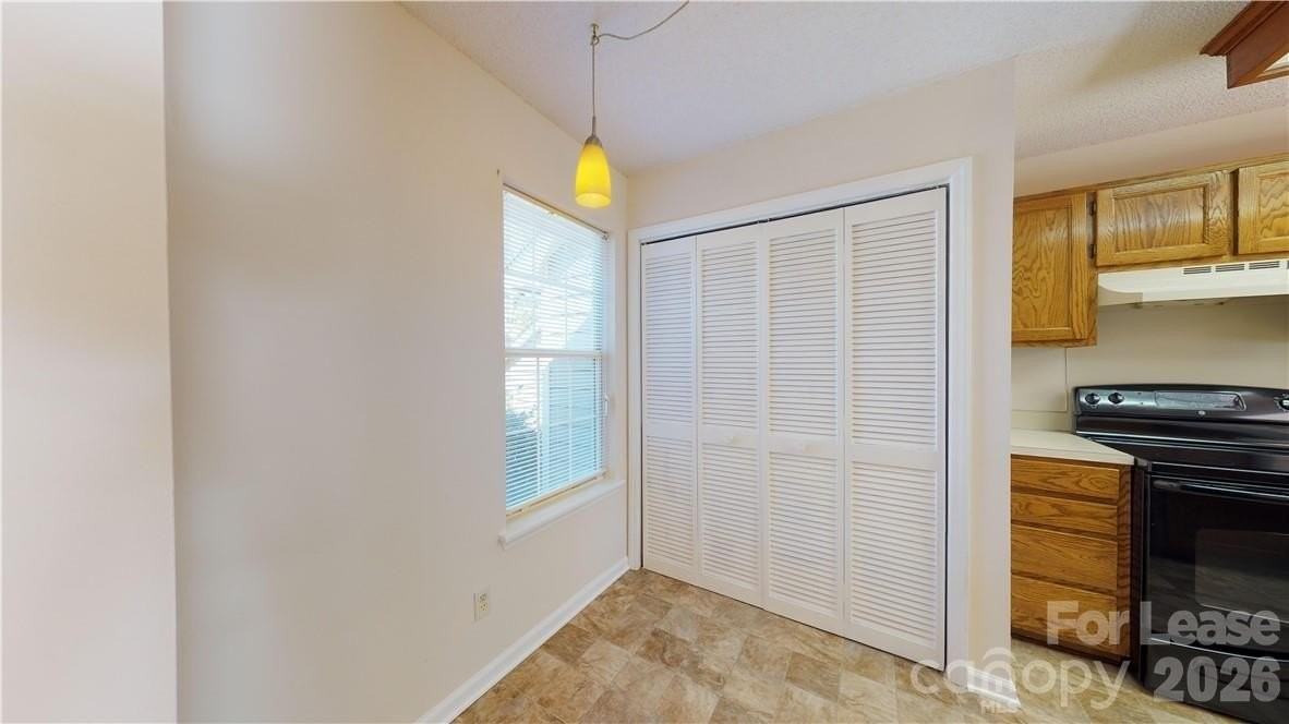 5622 Amity Springs Dr - Photo 5 of 22