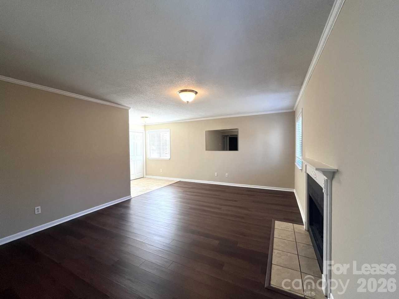 6144 Heath Ridge Ct #D - Photo 3 of 14
