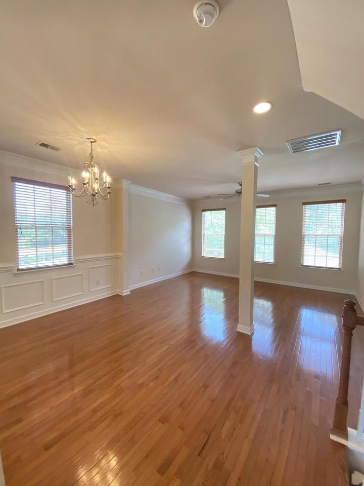 3480 Claremont St - Photo 4 of 25