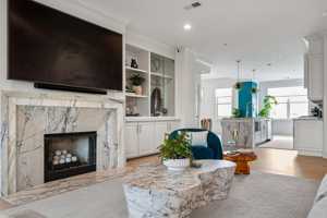 featured image of 245 Seven Farms Dr #330