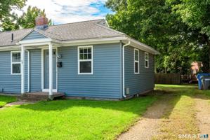 featured image of 32 Bunce Dr