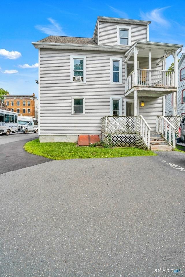 233 S Whitney St - Photo 7 of 7