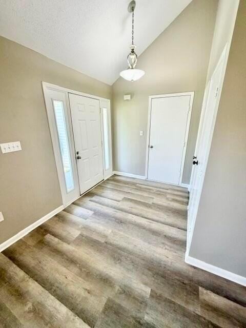 1195 Saddle Creek Dr - Photo 2 of 35