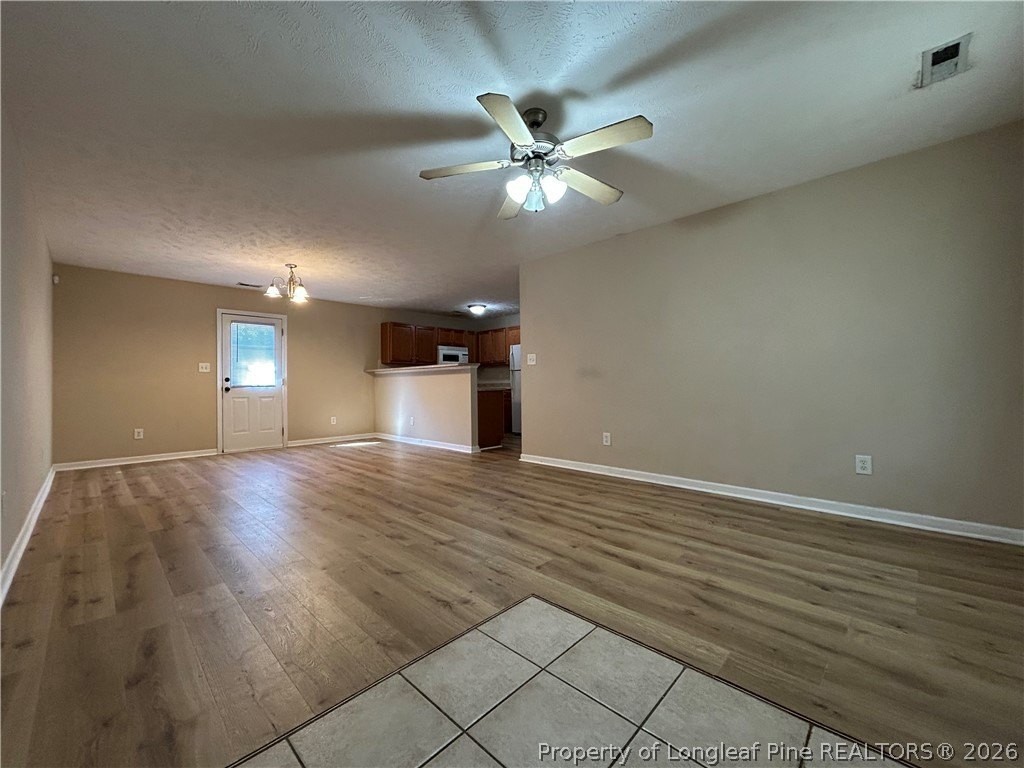 154 Glenn Brook Ln - Photo 2 of 13