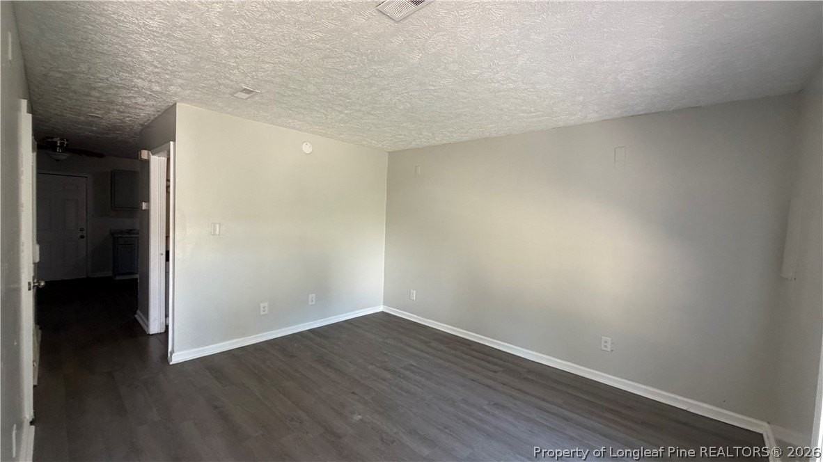 5858 Aftonshire Dr - Photo 6 of 8